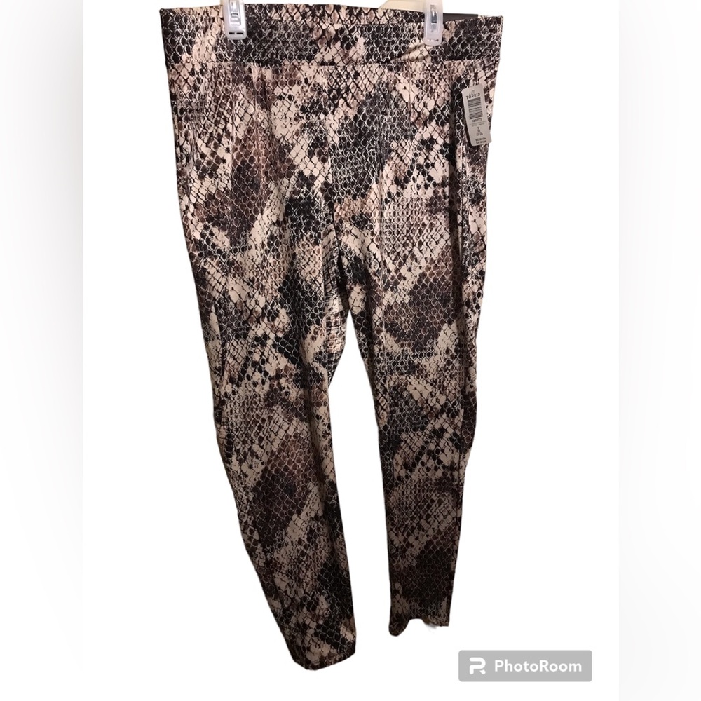 Torrid Snakeprint Nylon/Spandex Leggings Size 3 22/24 NWT
